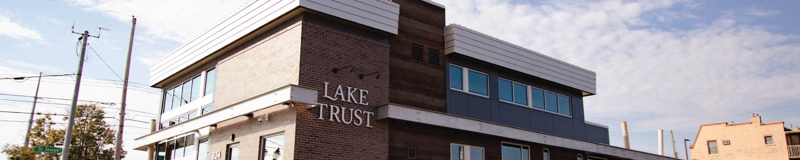 Exterior of Lake Trust Credit Union building