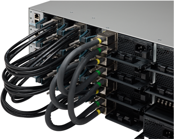 StackPower and StackWise cables properly installed